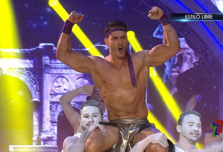 Daniel Carvajal dejó ver su musculoso cuerpo como ‘Hércules’ en la gala 7 de Dancing With The Stars