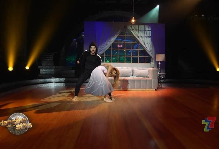 Gustavo Peláez bailó contemporáneo en la sexta gala de Dancing With The Stars