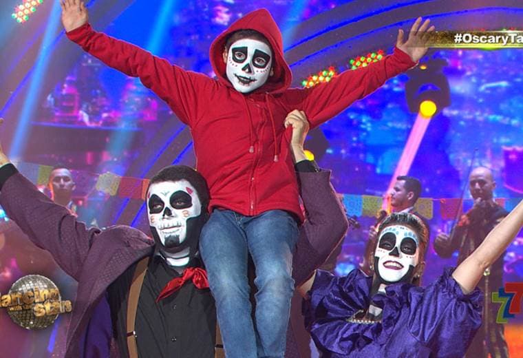 Óscar López y su bailarina Tatiana regalaron coreografía basada en la película Coco
