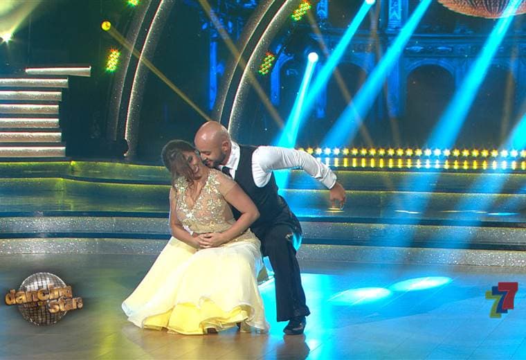 Keyla Sánchez bailó foxtrot y cha cha en la novena gala de Dancing With The Stars