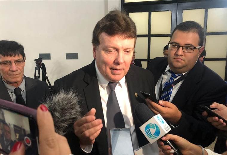 Diputados llenaron de críticas el primer informe de Carlos Alvarado en la Asamblea Legislativa