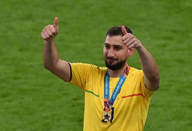 Donnarumma, el joven héroe que ya está en la corte de los grandes arqueros