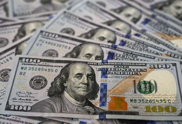 Tipo de cambio del dólar alcanza mínimo histórico en Costa Rica