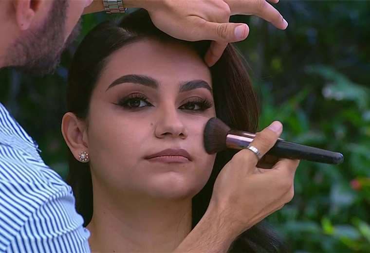 Guía para conseguir que la base del maquillaje luzca natural