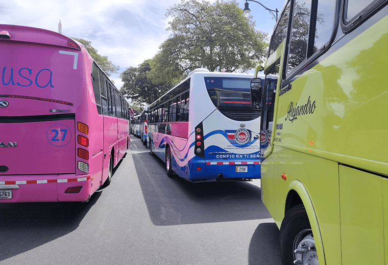 Candidatos coinciden en urgencia de crear una autoridad centralizada de transportes