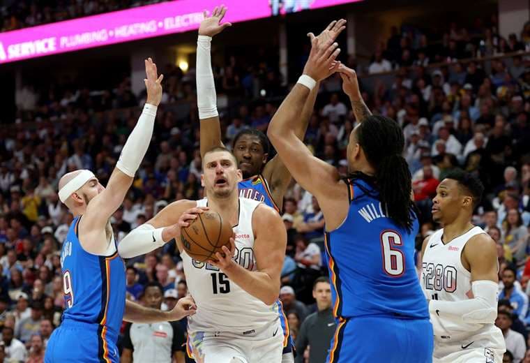 Nuggets aseguran el tercer lugar del Oeste y Raptors regresan a los playoffs de la NBA