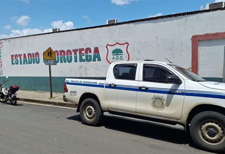 Migración realiza inspección laboral a Guanacasteca por falta permisos laborales para extranjeros