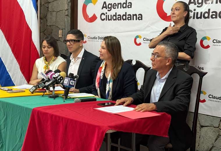 Claudia Dobles propone vía rápida a reforma para agilizar proceso penal