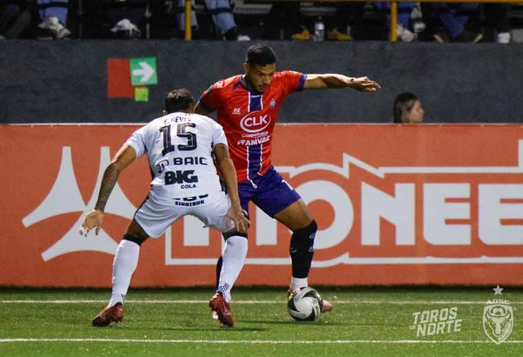 Liberia y San Carlos se miden este lunes: el ganador será cuarto lugar del Clausura 2026