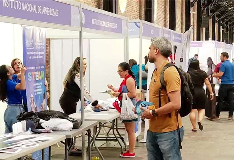 Informalidad laboral supera las 800 mil personas en Costa Rica