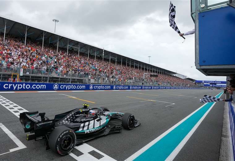 Kimi Antonelli (Mercedes) gana el GP de Miami de Fórmula 1, su tercer triunfo seguido