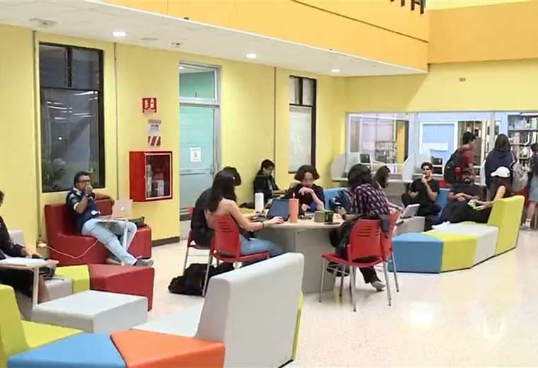 Salario o vocación: la disyuntiva que enfrentan los jóvenes costarricenses al elegir carrera
