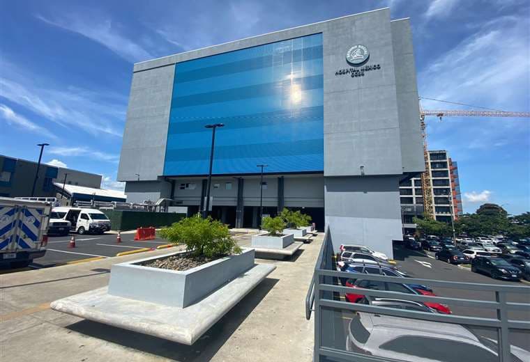CCSS adjudica obras para habilitar el cuarto y quinto piso del Hospital México