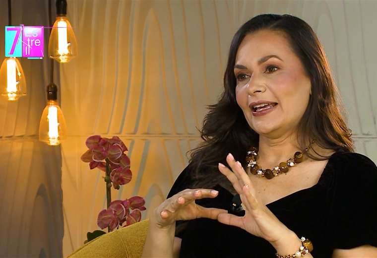 Alejandra Mondol, la diseñadora detrás de las joyas de la Presidenta
