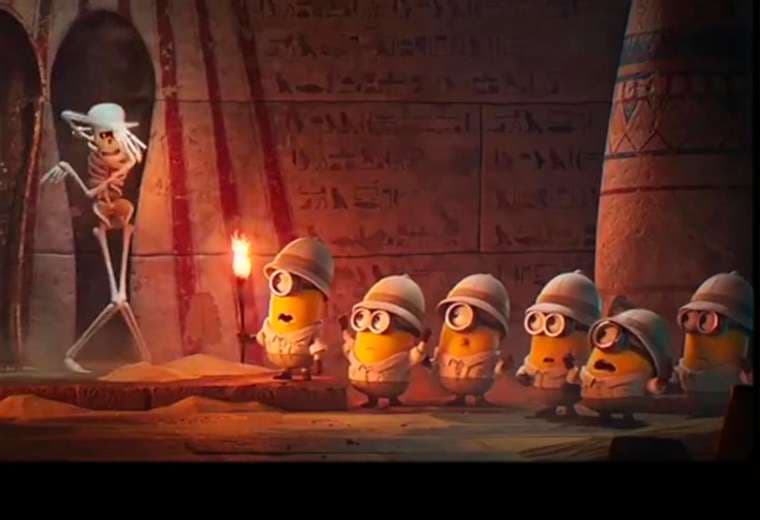 'Minions y Monstruos': El director que actúa como director