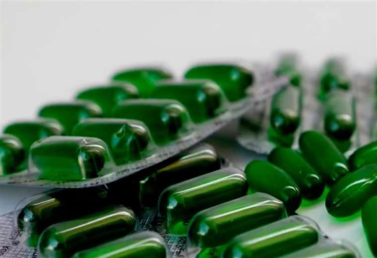 Más de 800 adultos mayores se han intoxicado por mezcla de medicamentos