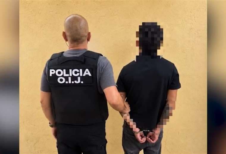 Menor de 16 años y un hombre de 21 años fueron detenidos como sospechosos de homicidio