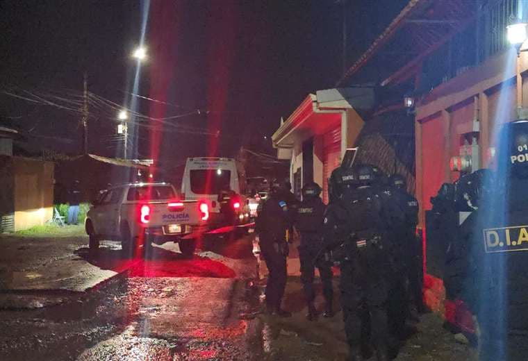 Detienen a 52 personas en operativo contra banda que enviaba droga desde Moín a Europa y EE. UU.