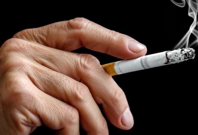 OMS recomienda a países miembros imponer más impuestos al tabaco
