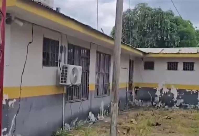 Botas destruidas y paredes deterioradas: la denuncia de oficiales de Tránsito en Puntarenas