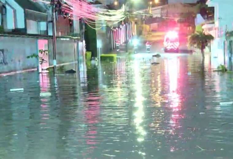 Montes de Oca aprueba millonario crédito para frenar inundaciones en Los Negritos