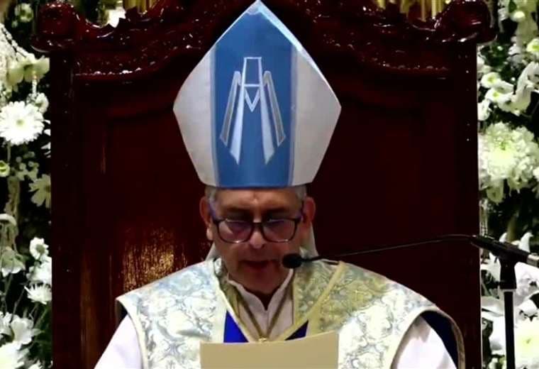 "Solo a nosotros nos ponen bozal": dice obispo en defensa de Iglesia católica