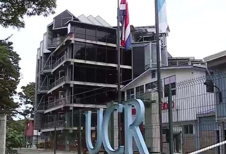 UCR se opone a iniciativa del Gobierno de bajar impuestos a cigarrillos y licor