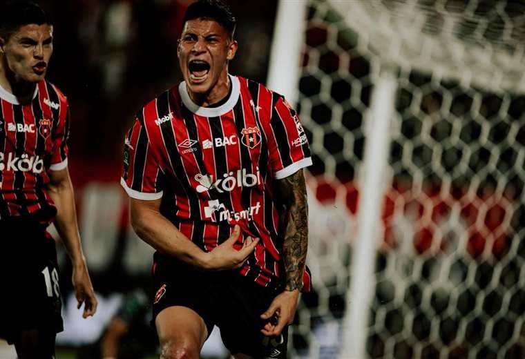 ¡Rugió el león! Liga sudó de más para derrotar a Escorpiones