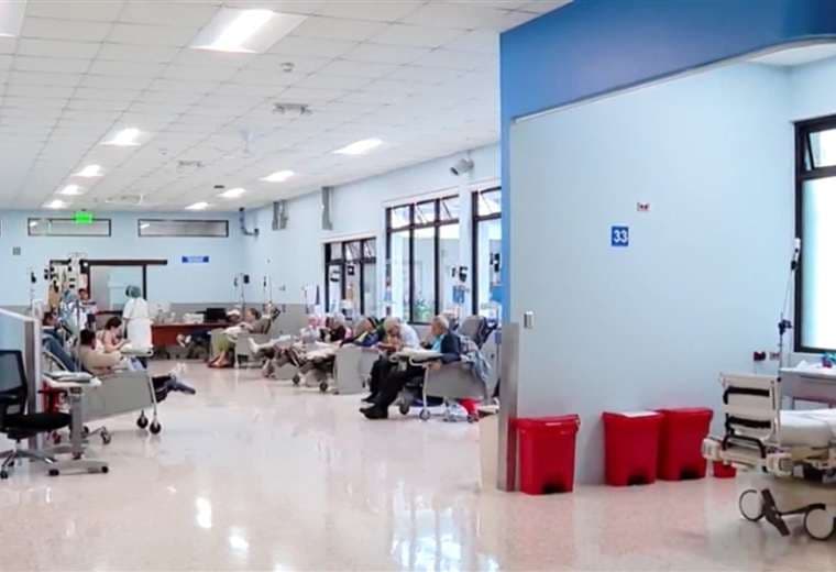 Hospital Calderón Guardia inicia programa de trasplante de médula ósea